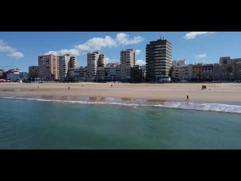 Playa-de-la-Victoria-Cadiz-Andalucia