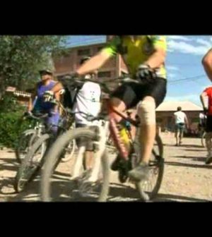 Caminos-entre-Vinedos-Rutas-de-Ciclismo-por-Regiones-Vinicolas-1 | Upitravel