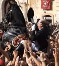 La Festa de Sant Joan en Ciutadella: Caballos y Fuegos en España