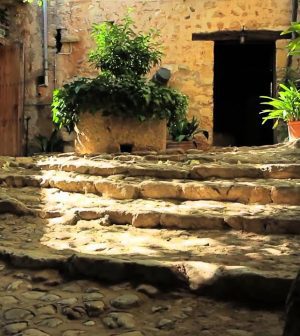 hoteles-en-Castell-Es | Upitravel hoteles en Castell Es
