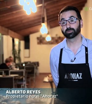 hoteles en 	Valdelacalzada