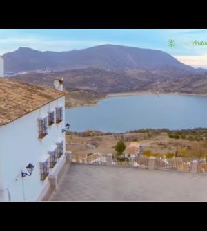alojamientos turísticos en 	Roca de la Sierra