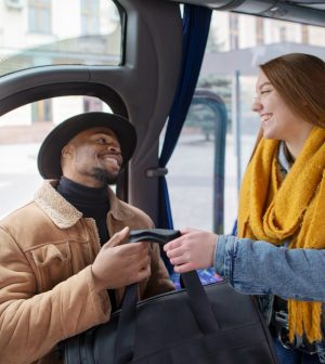 741738 - Autobuses Figueras | Upitravel